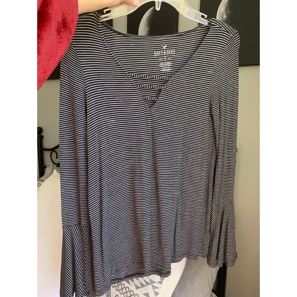 American Eagle Top